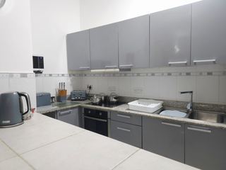 Photo M of this room