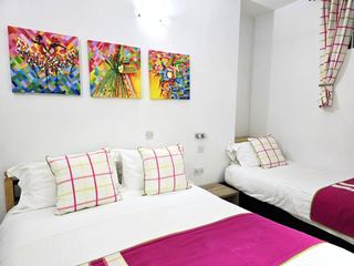 Photo C of this room