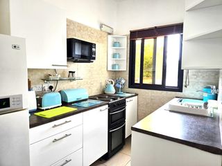 Photo C of this room