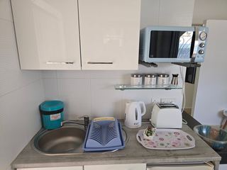 Photo C of this room
